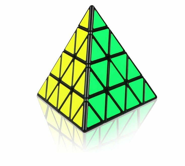 Speedcubes op AliExpress pyramide